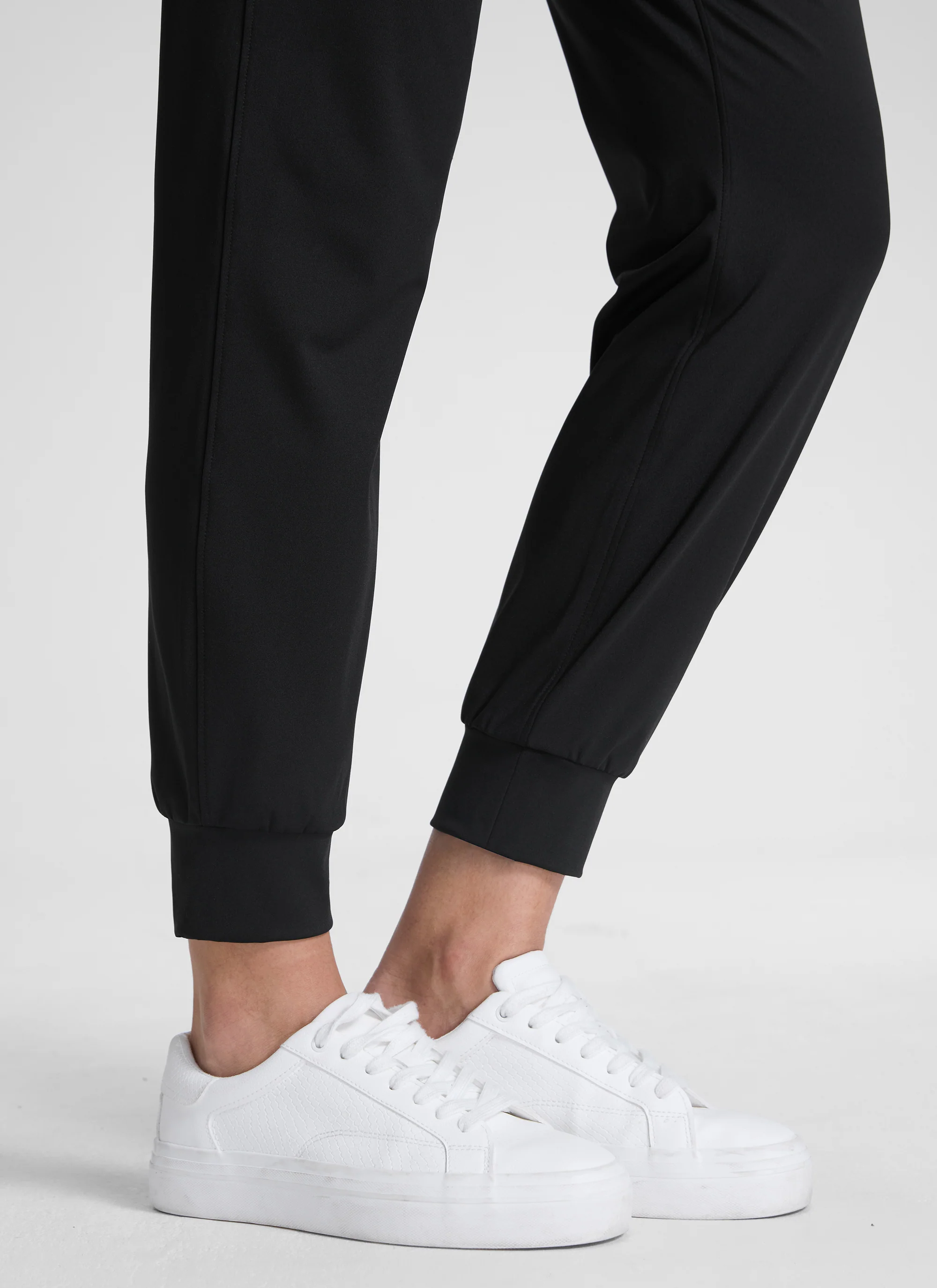 Stretch Drawstring Pocket Jogger 27'' - Image 3