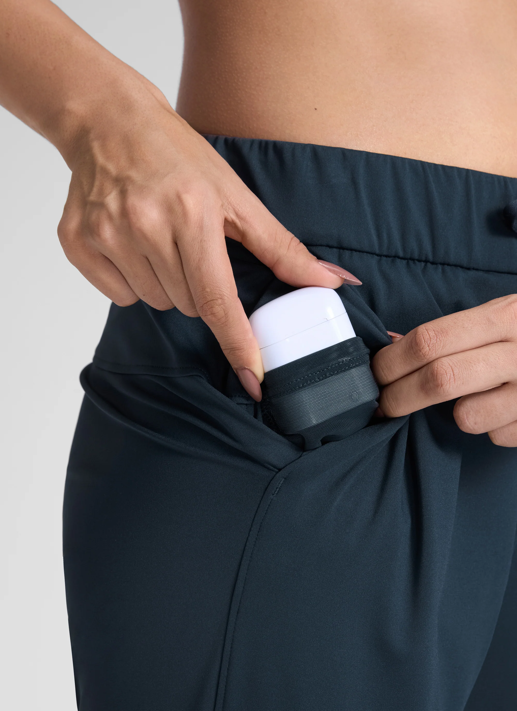 Stretch Drawstring Pocket Jogger 27'' - Image 5