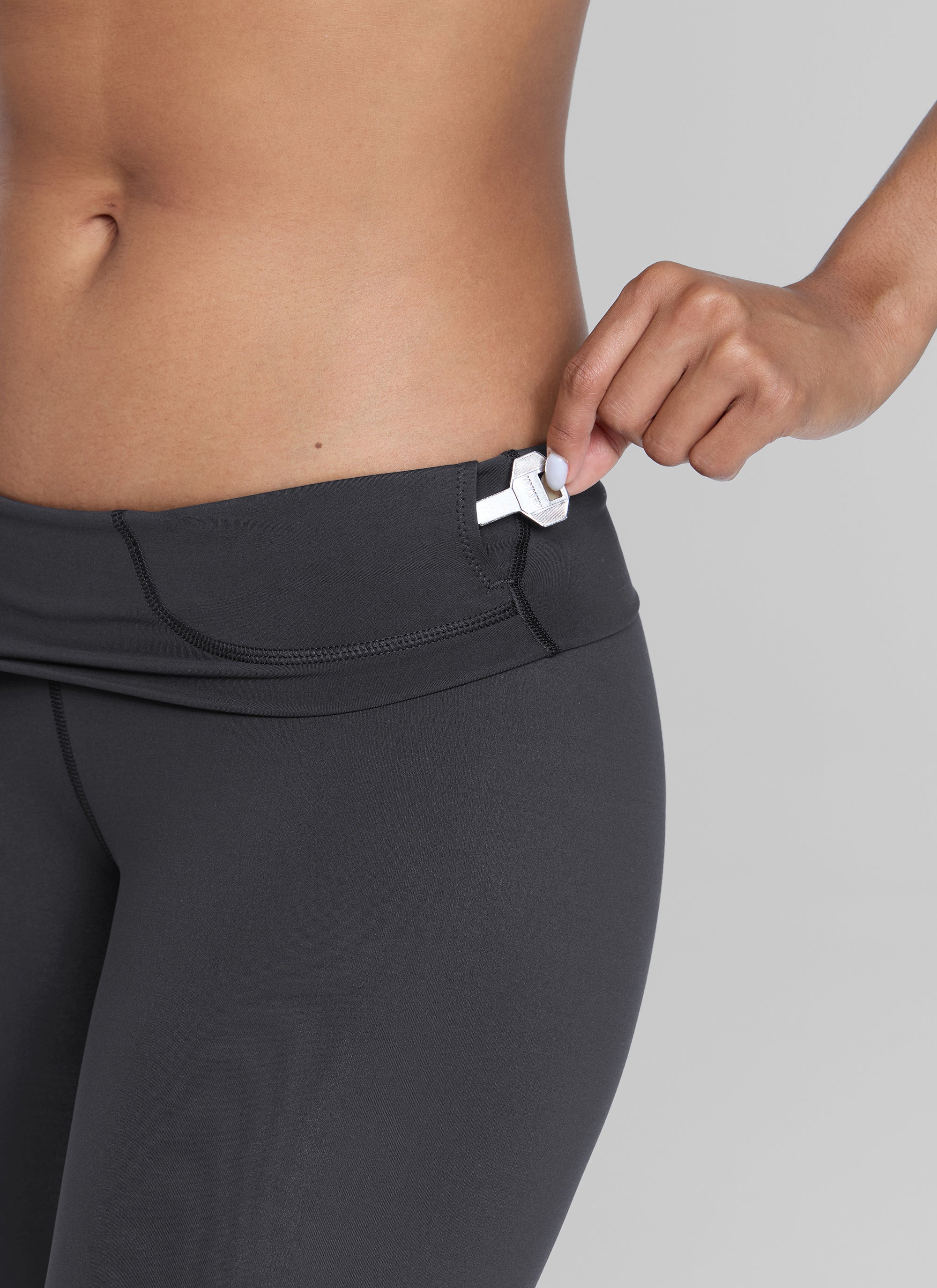 Hugged Feel Legging 25'' - High Compression - Image 22