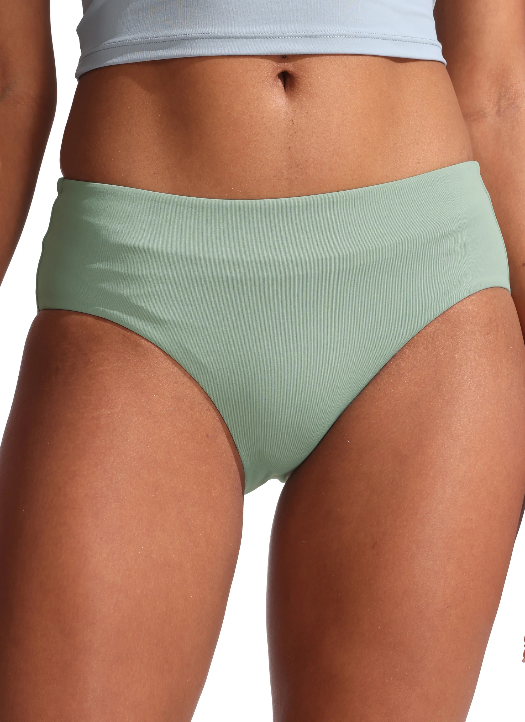 Scoop Neck Adjustable Strap D-DD Bikini Top - Image 8