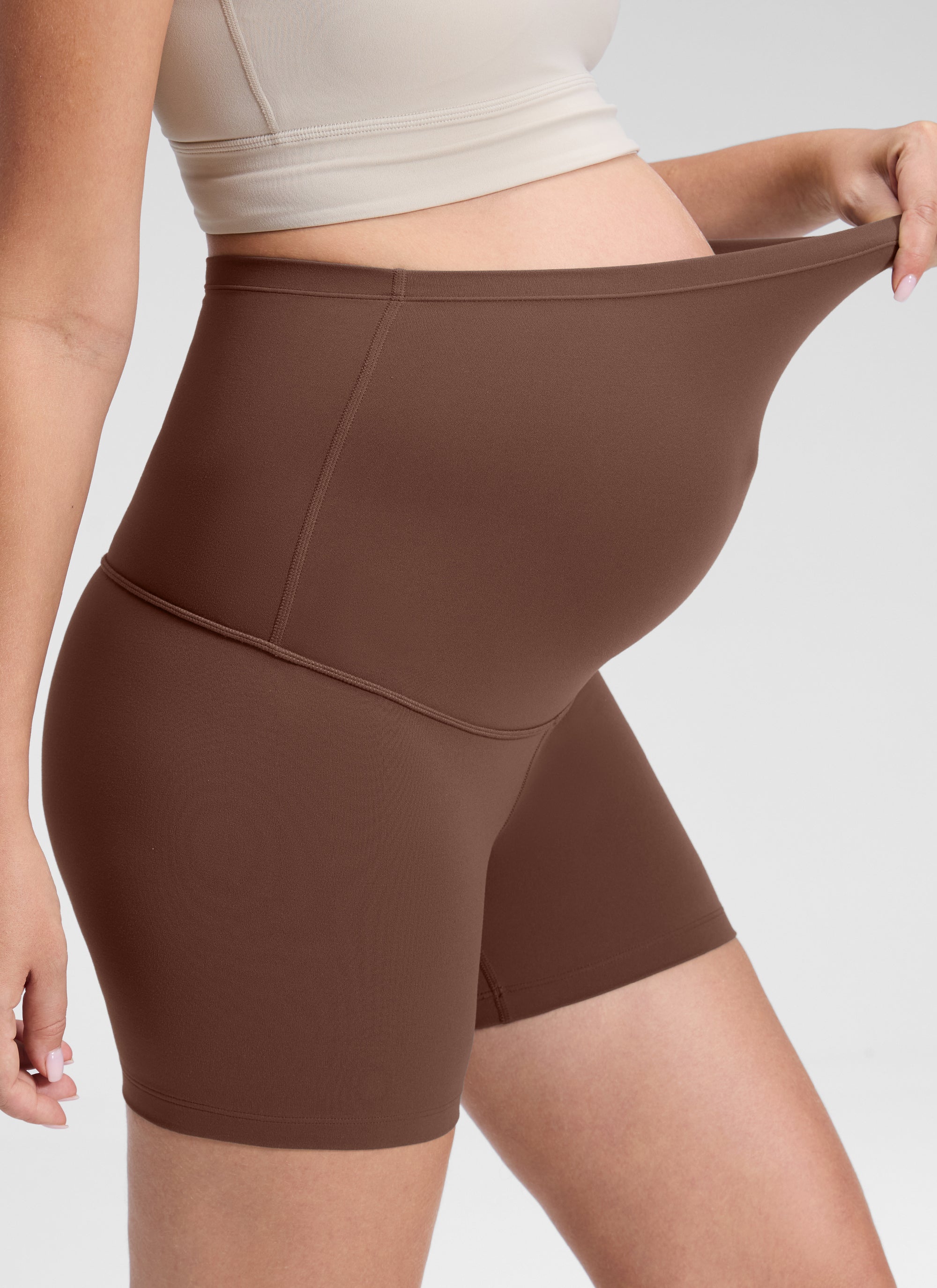 Butterluxe Maternity Origin Shorts 4'' - Image 12