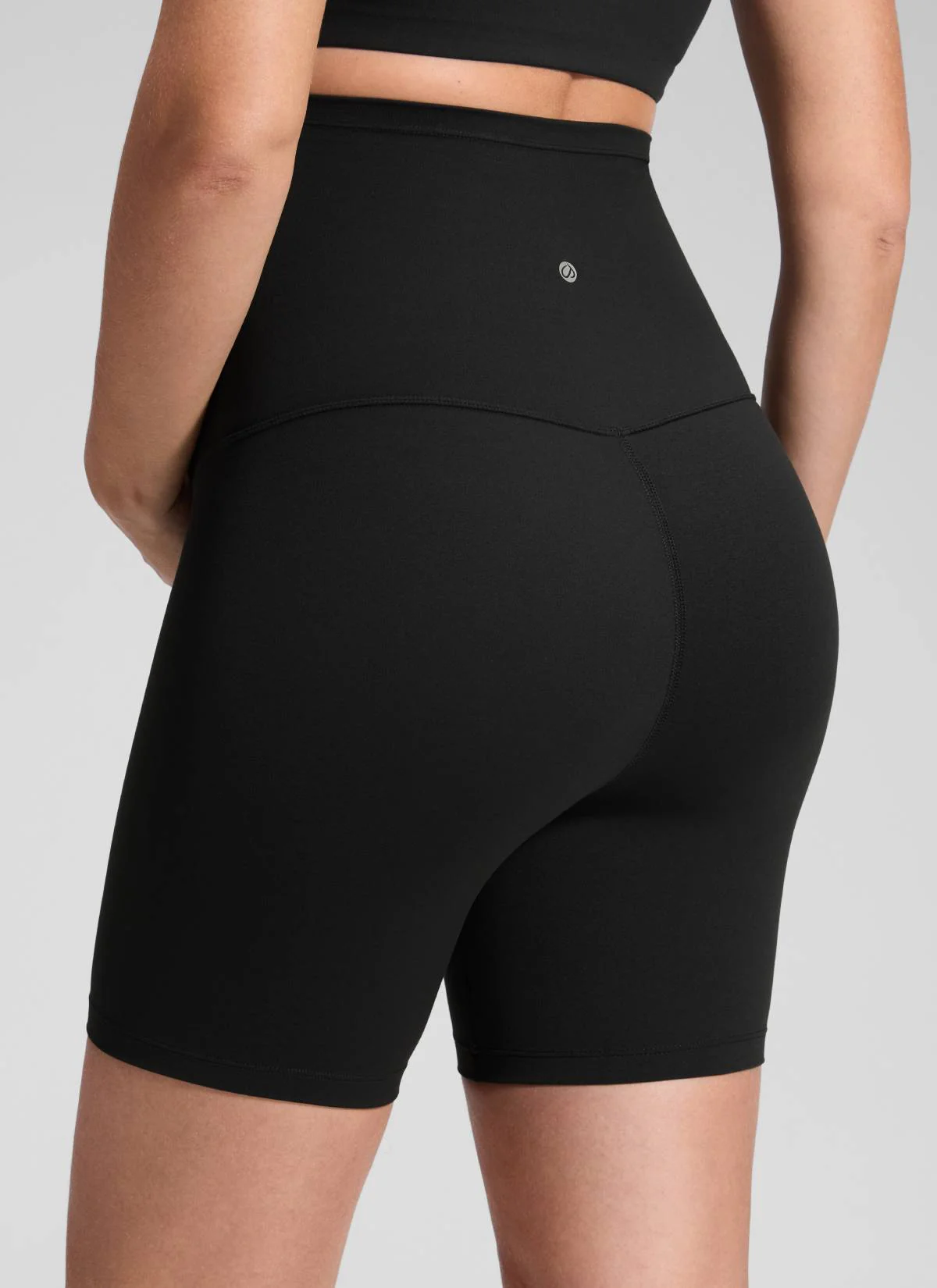 Butterluxe Maternity Origin Shorts 6'' - Image 10